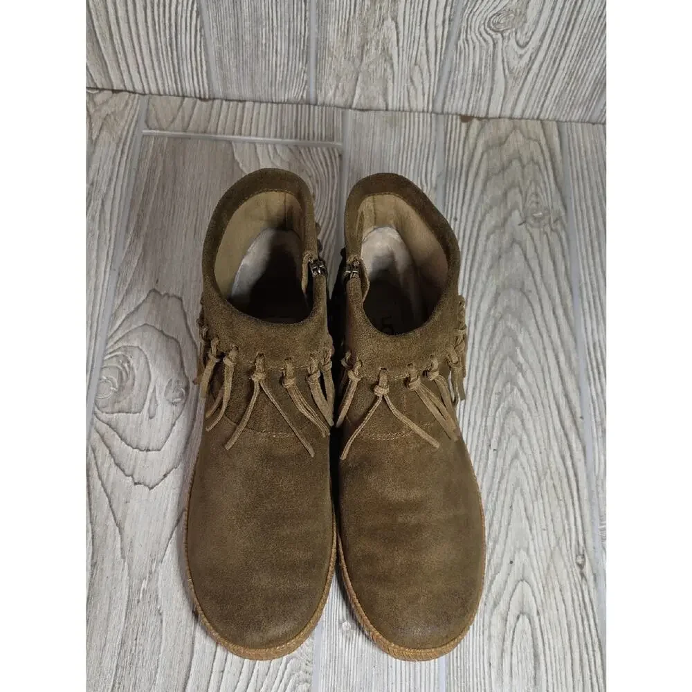 UGG Shenandoah Fringe Brown Suede Ankle Boots Womens Size 8.5